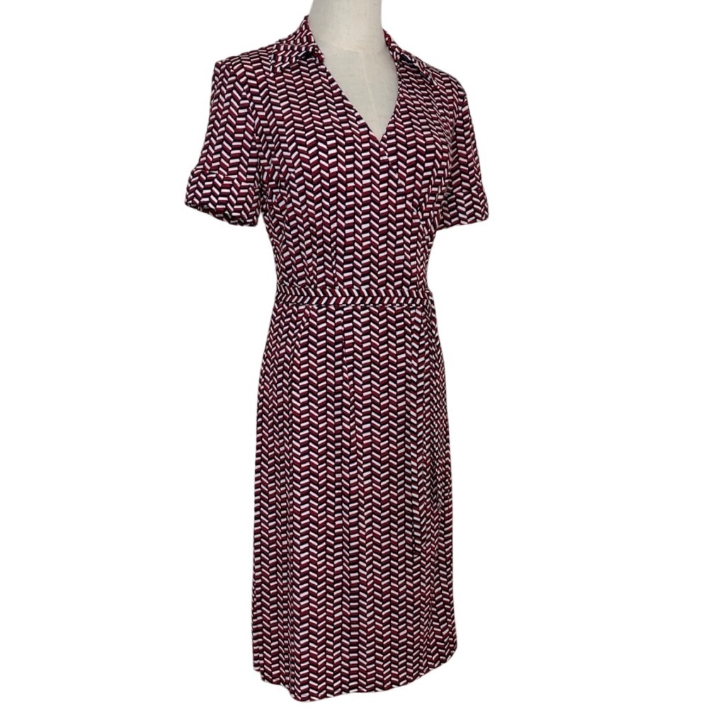 LOFT Geometric Print Above the Knee-Length Wrap Dress Red Black White Size 4 - Picture 3 of 16